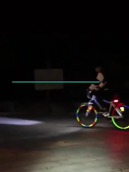 Luz de bicicleta LED 2 em 1 com sino elétrico Trembler Buzzers Interruptor de buzina Lâmpada de bicicleta de ciclismo, faróis de ciclismo Wyz14473